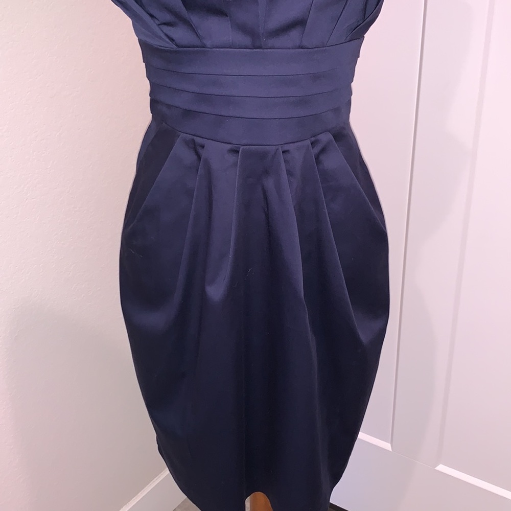 Snap Strapless Pleated Dress - Picture 5 of 17